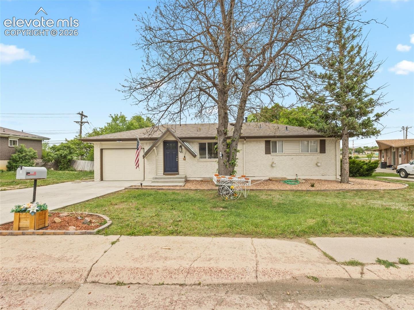 503 Loomis Avenue