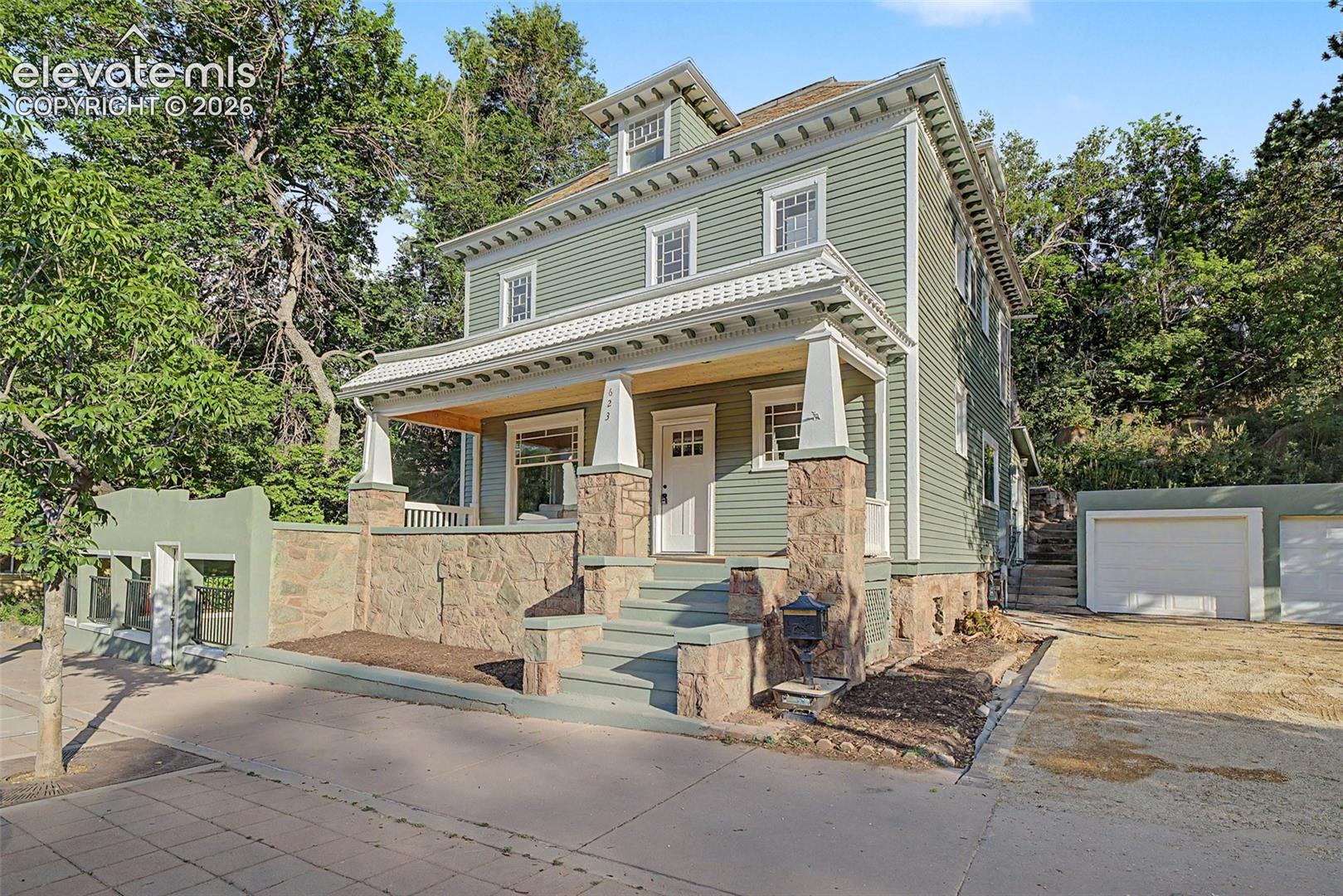623 Manitou Avenue
