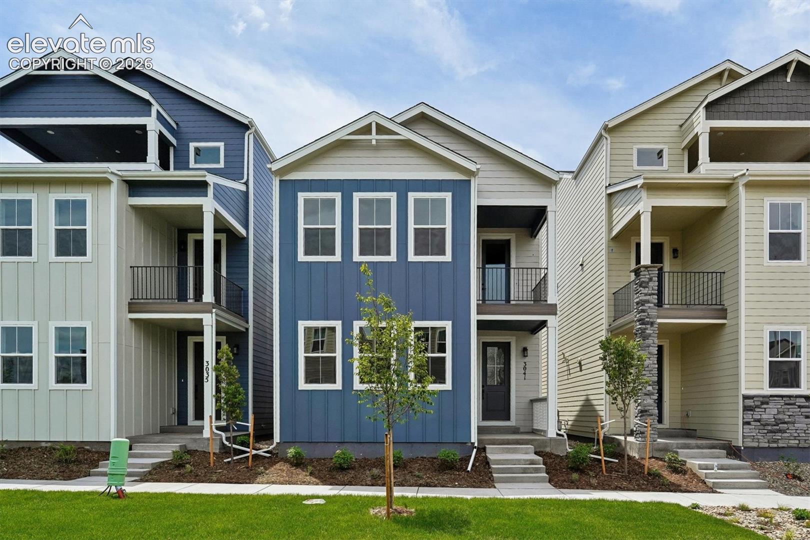 3041 Curly Grove