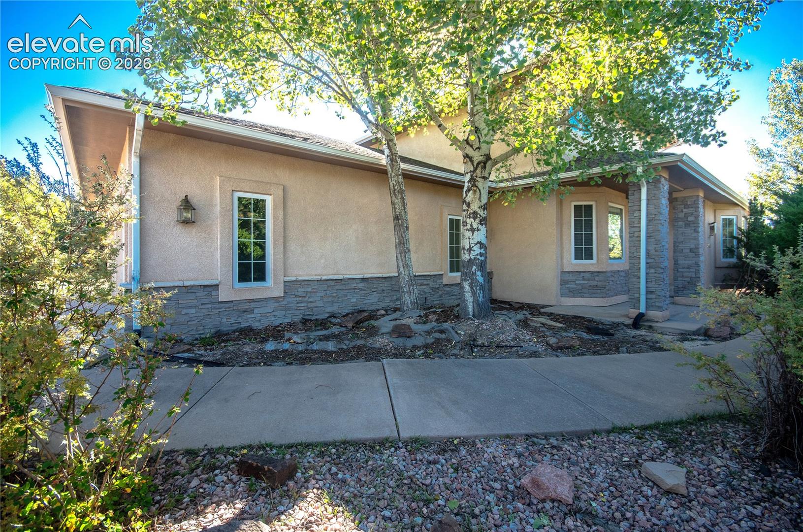 19558 Fox Trail Way