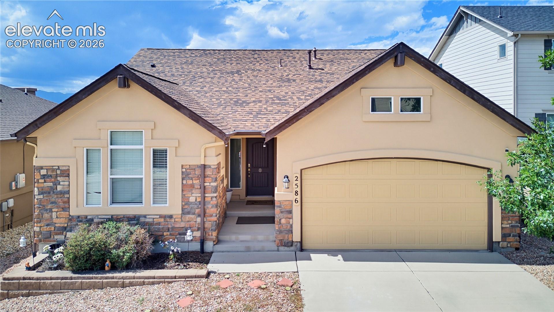 2586 Equine Court