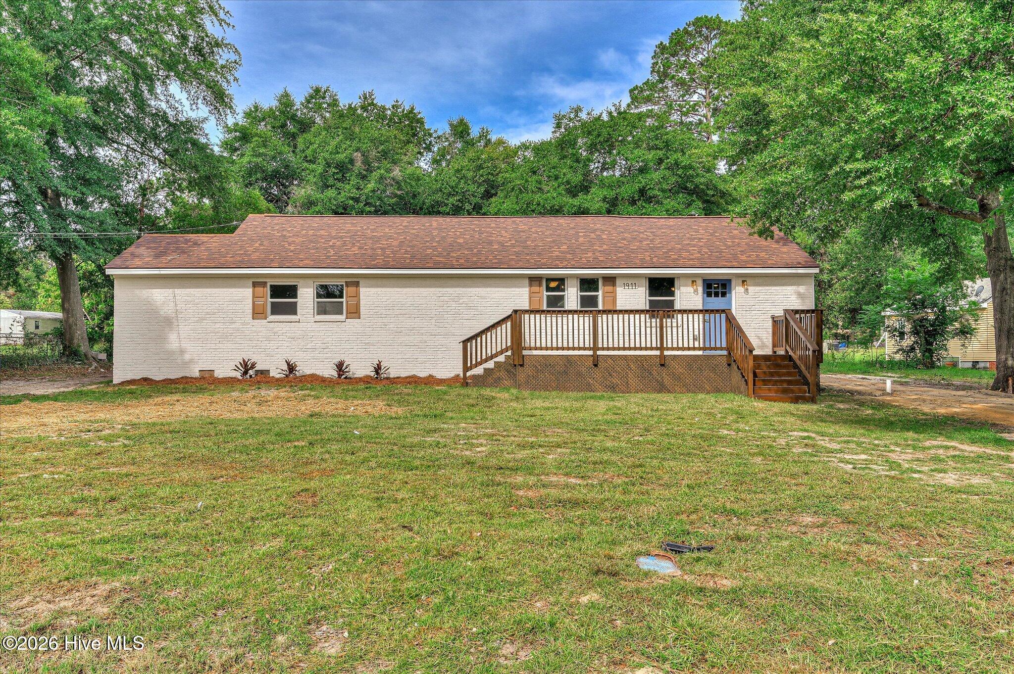 1911 Elizabeth Drive
