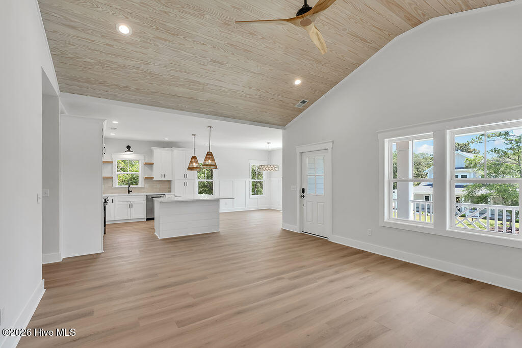 117 NE 17TH STREET, OAK ISLAND, NC 28465 | Dana Blanks Real Estate
