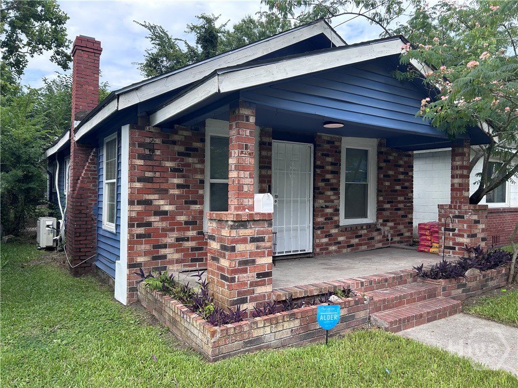 Featured Listing Photo