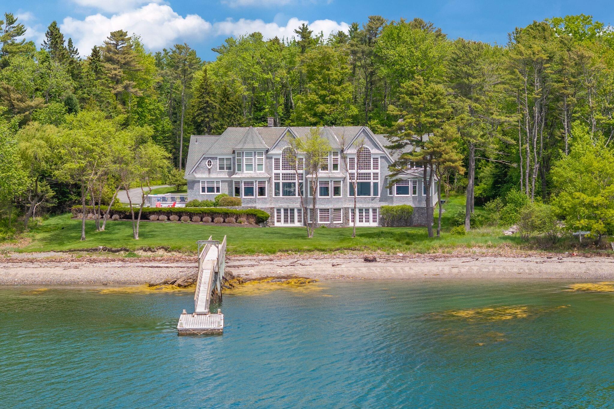 Featured Listing Photo