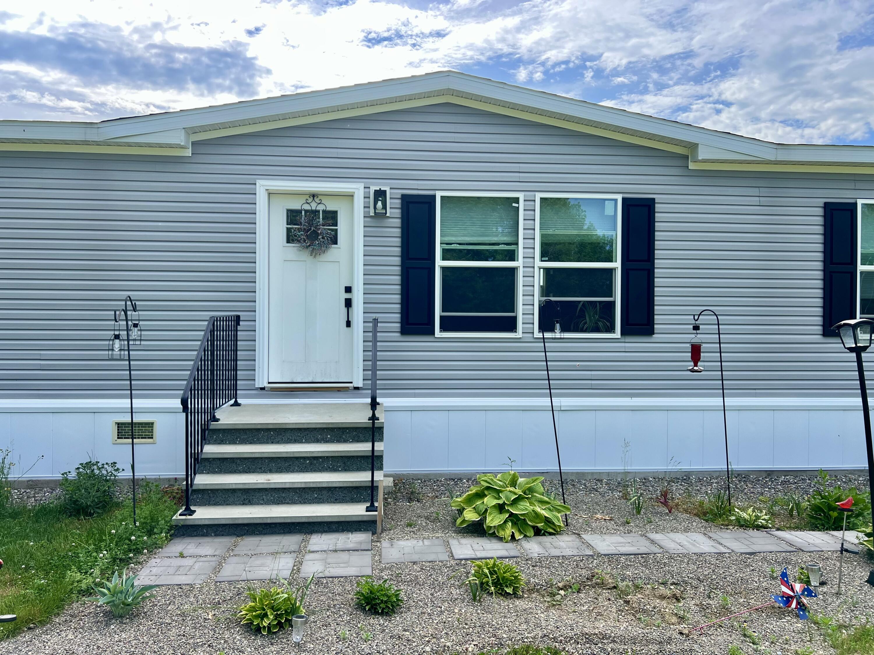 Featured Listing Photo