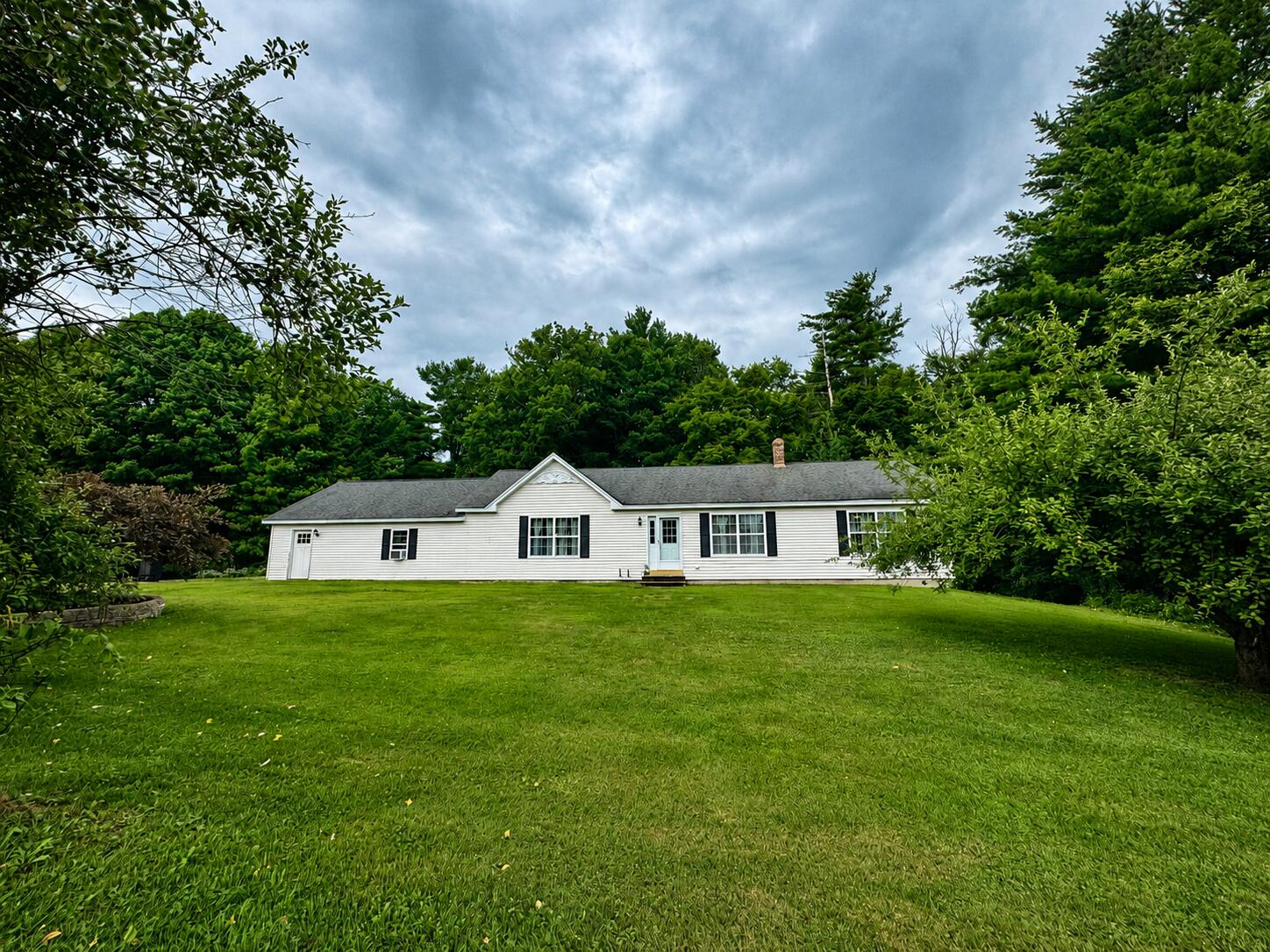Featured Listing Photo