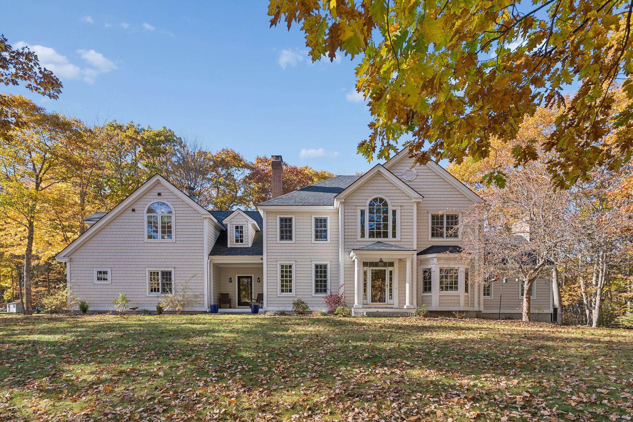 18 Ledgewater Drive, Kennebunk, ME 04043 | Photo