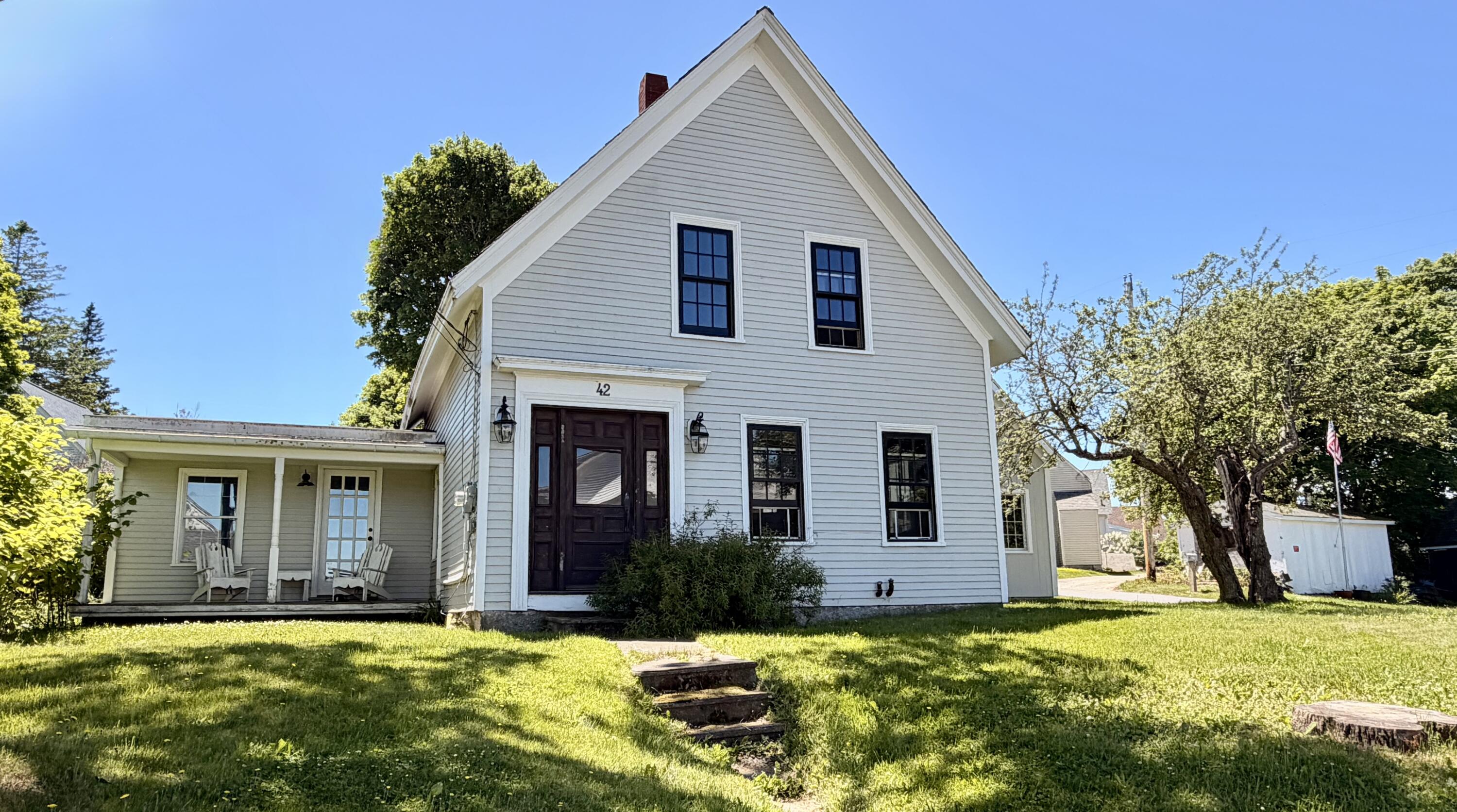 Featured Listing Photo